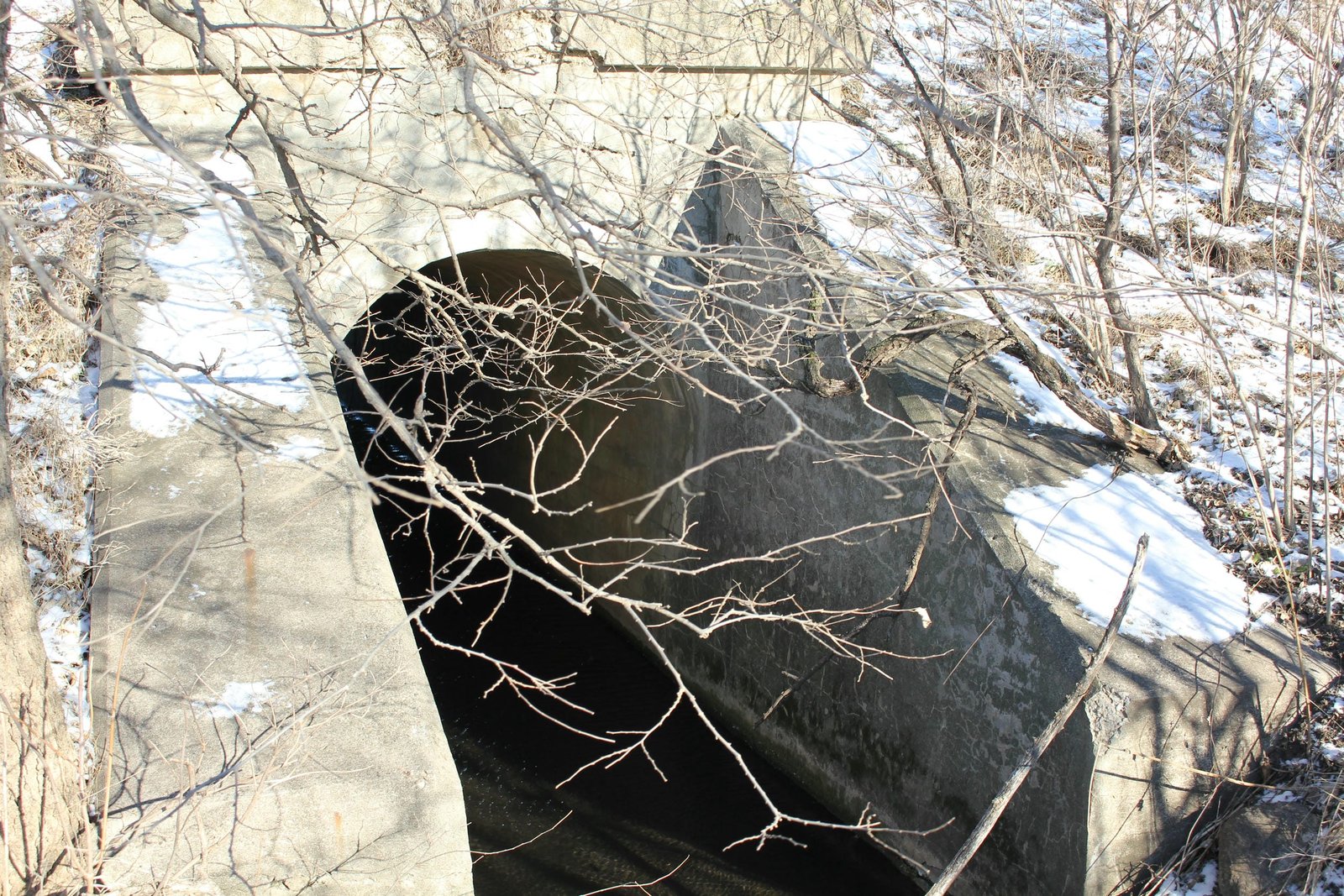 East abutment